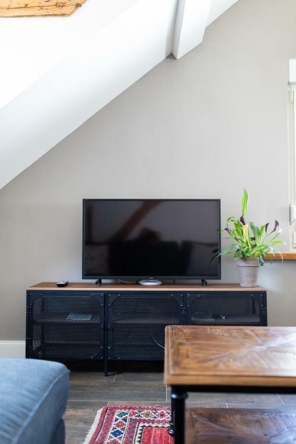 Appartement Vintage Meets Moderne à Coblence Extérieur photo